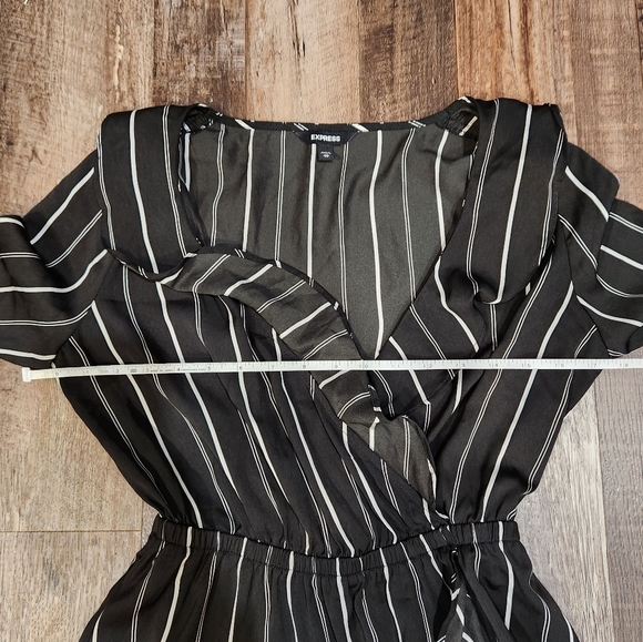 Express Black and White Striped Ruffled Dress - Picture 5 of 7